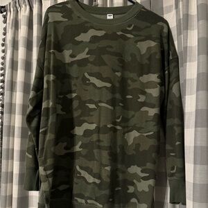 Camo sweatshirt